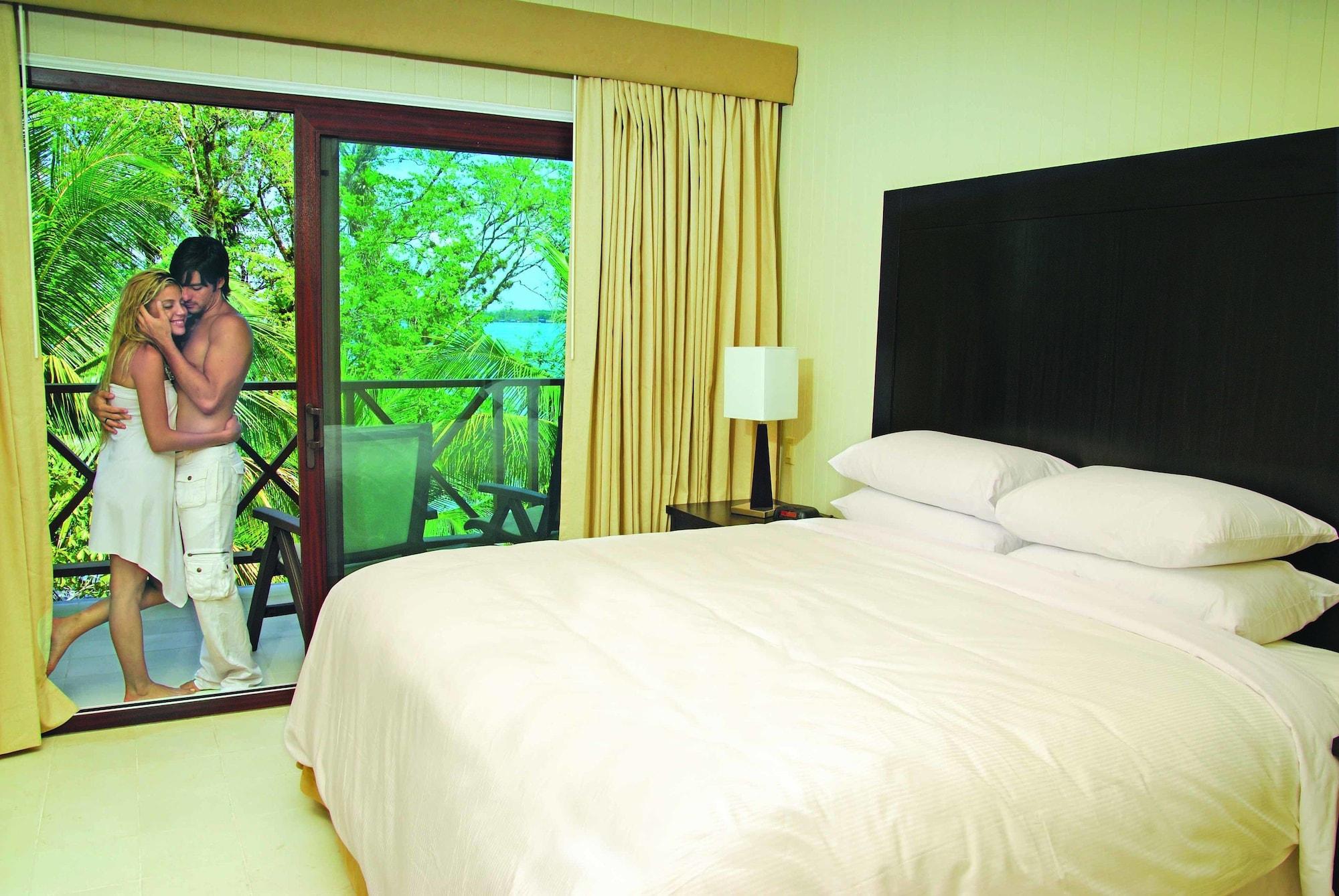 Playa Tortuga Hotel And Beach Resort Bocas del Toro Chambre photo