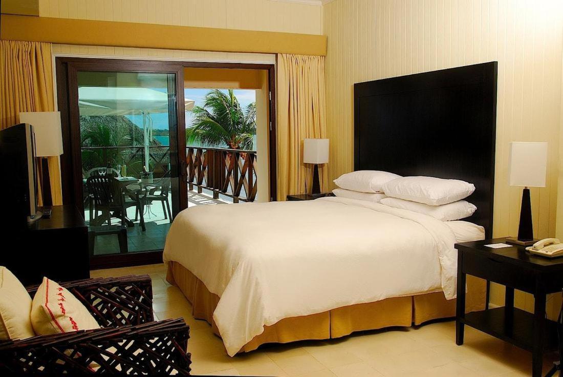 Playa Tortuga Hotel And Beach Resort Bocas del Toro Chambre photo