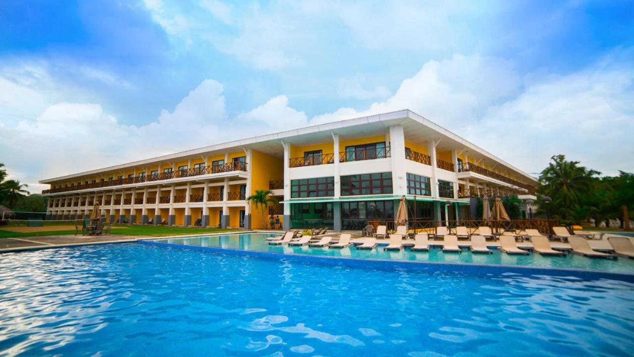 Playa Tortuga Hotel And Beach Resort Bocas del Toro Extérieur photo