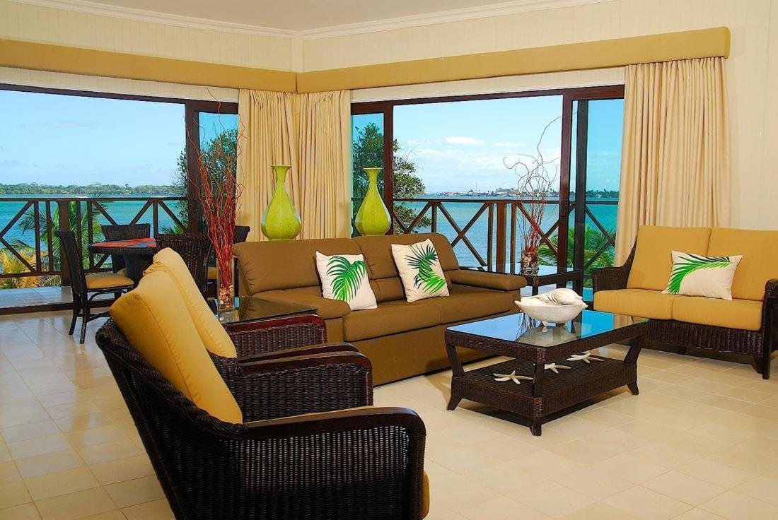 Playa Tortuga Hotel And Beach Resort Bocas del Toro Extérieur photo