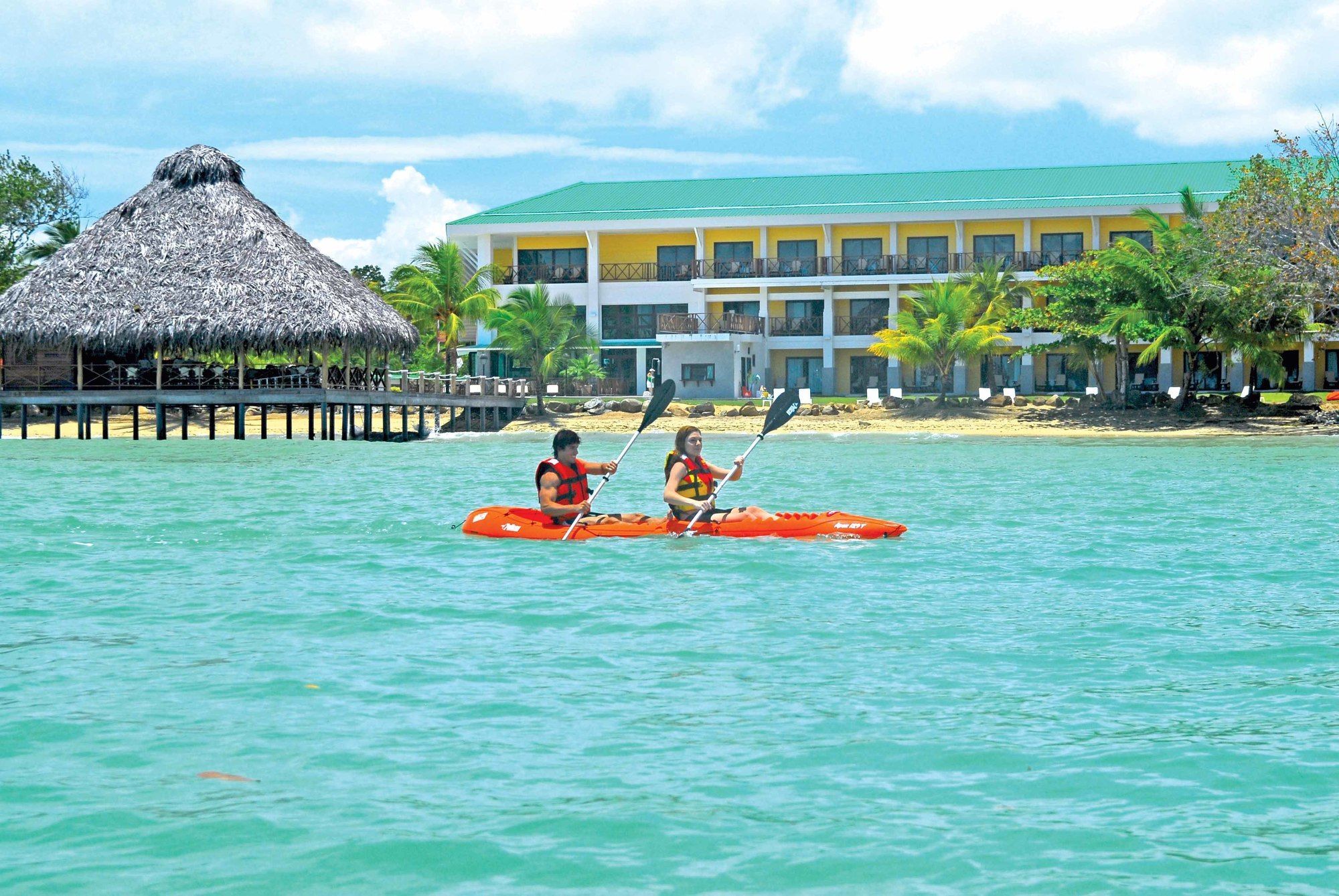 Playa Tortuga Hotel And Beach Resort Bocas del Toro Extérieur photo